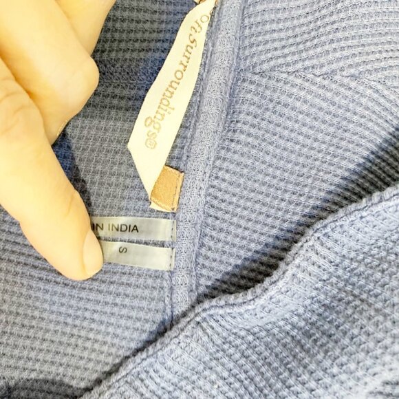 🌷Sale Soft Surroundings Angel Wings Embroidered Waffle Knit Top Size Small - Picture 14 of 16